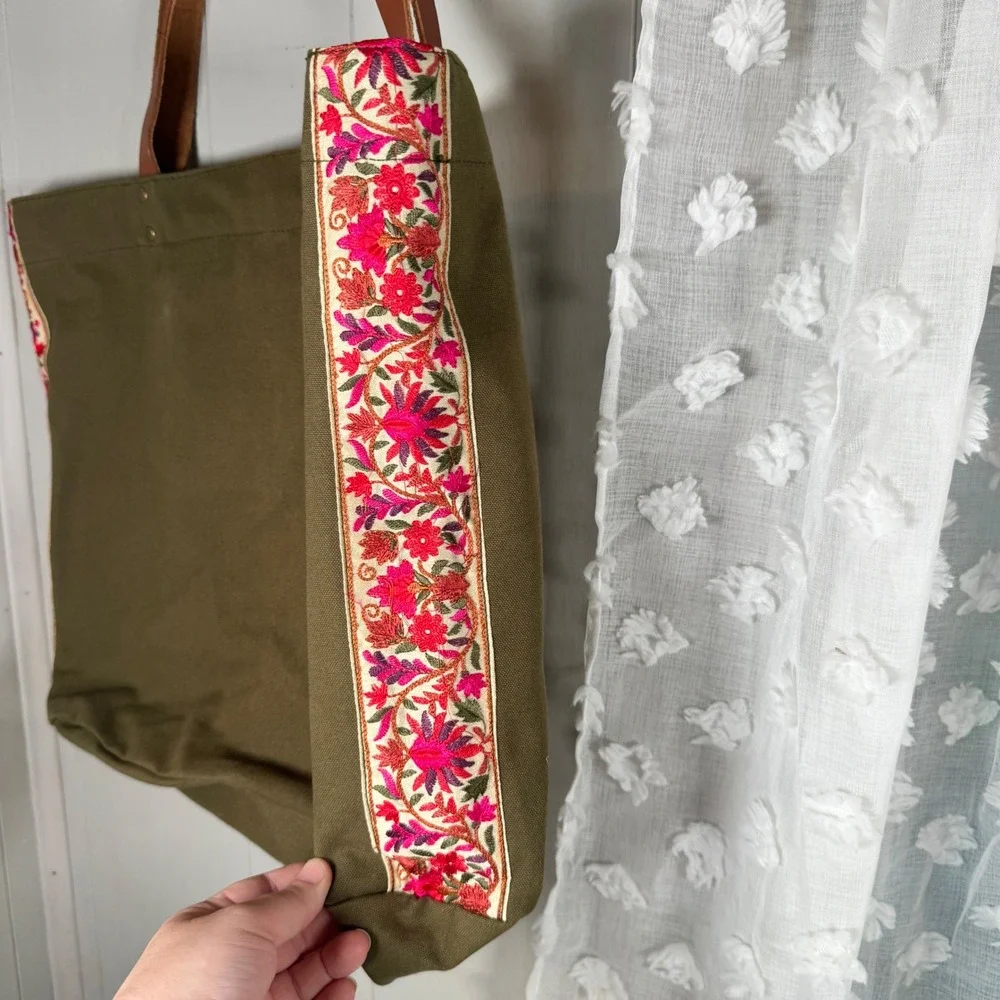 Trades of Hope Secret‎ Garden Olive Floral Embroidered Tote Bag Canvas Leather